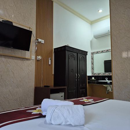 Frangipani Homestay Nusa Dua  Luaran gambar