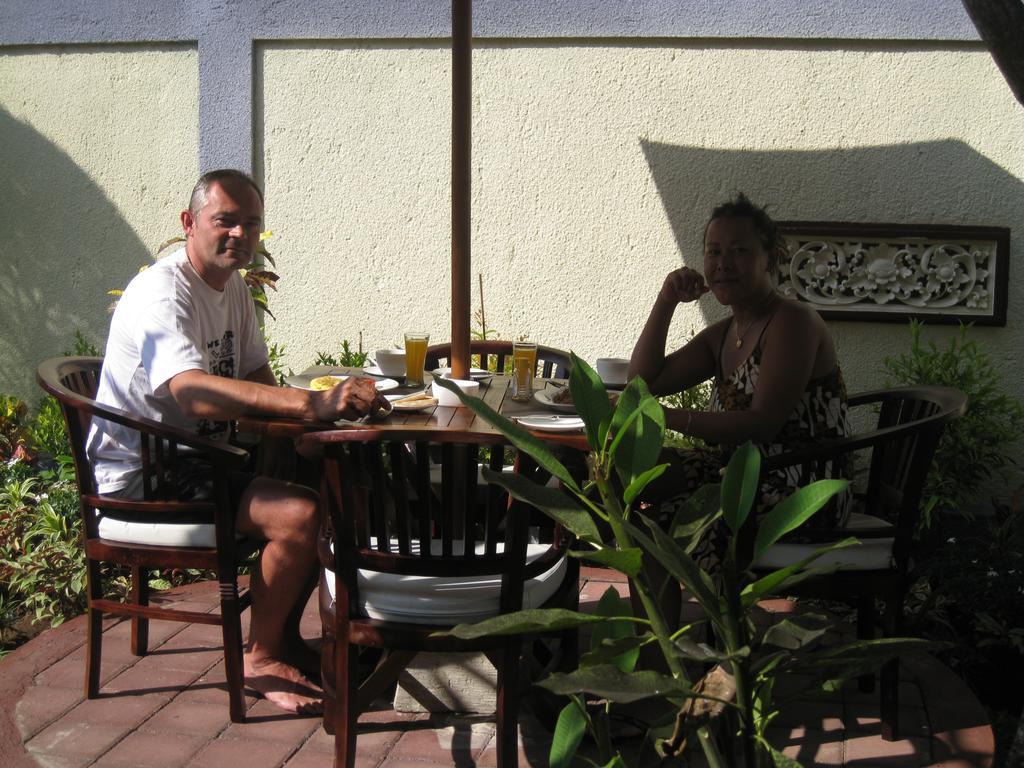 Frangipani Homestay Nusa Dua  Luaran gambar