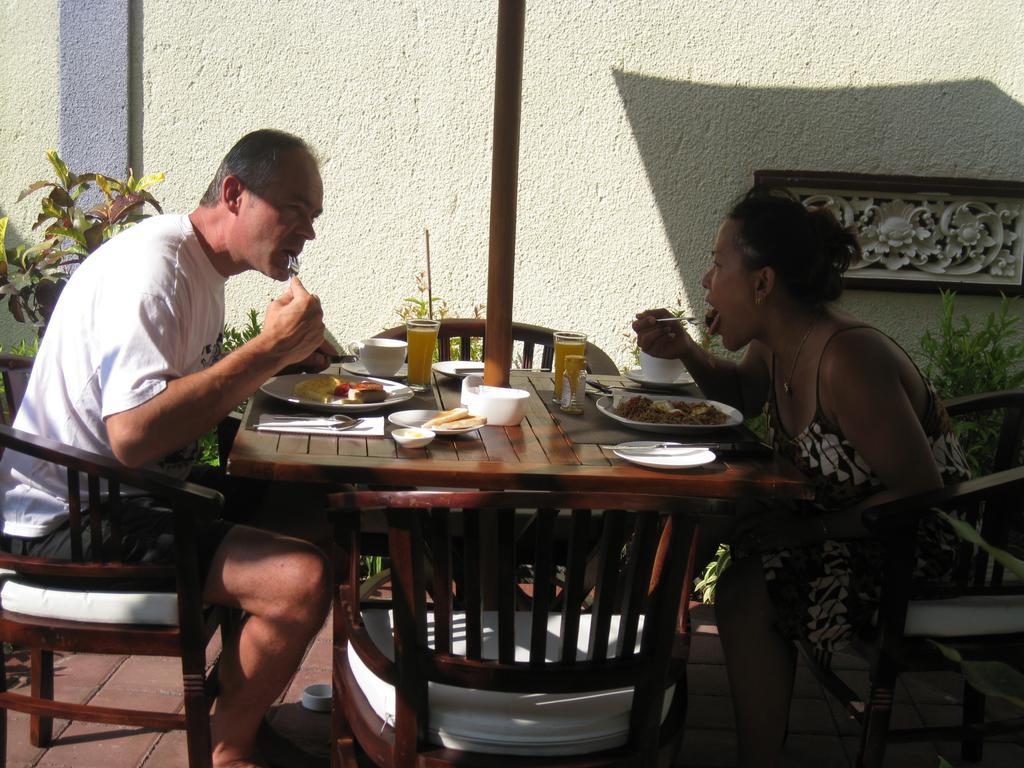 Frangipani Homestay Nusa Dua  Luaran gambar