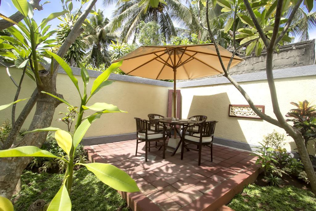 Frangipani Homestay Nusa Dua  Luaran gambar