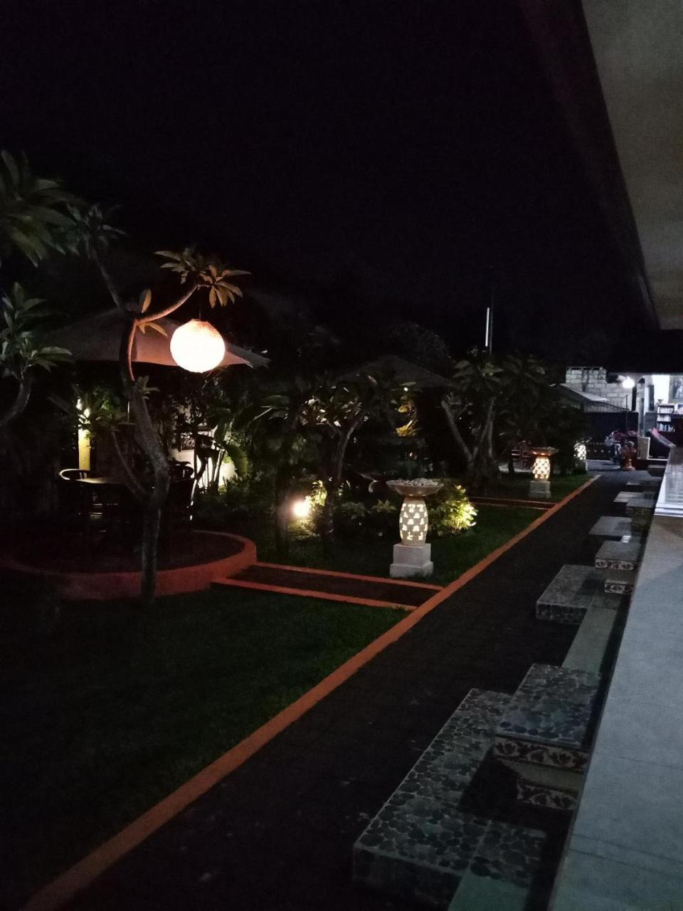 Frangipani Homestay Nusa Dua  Luaran gambar